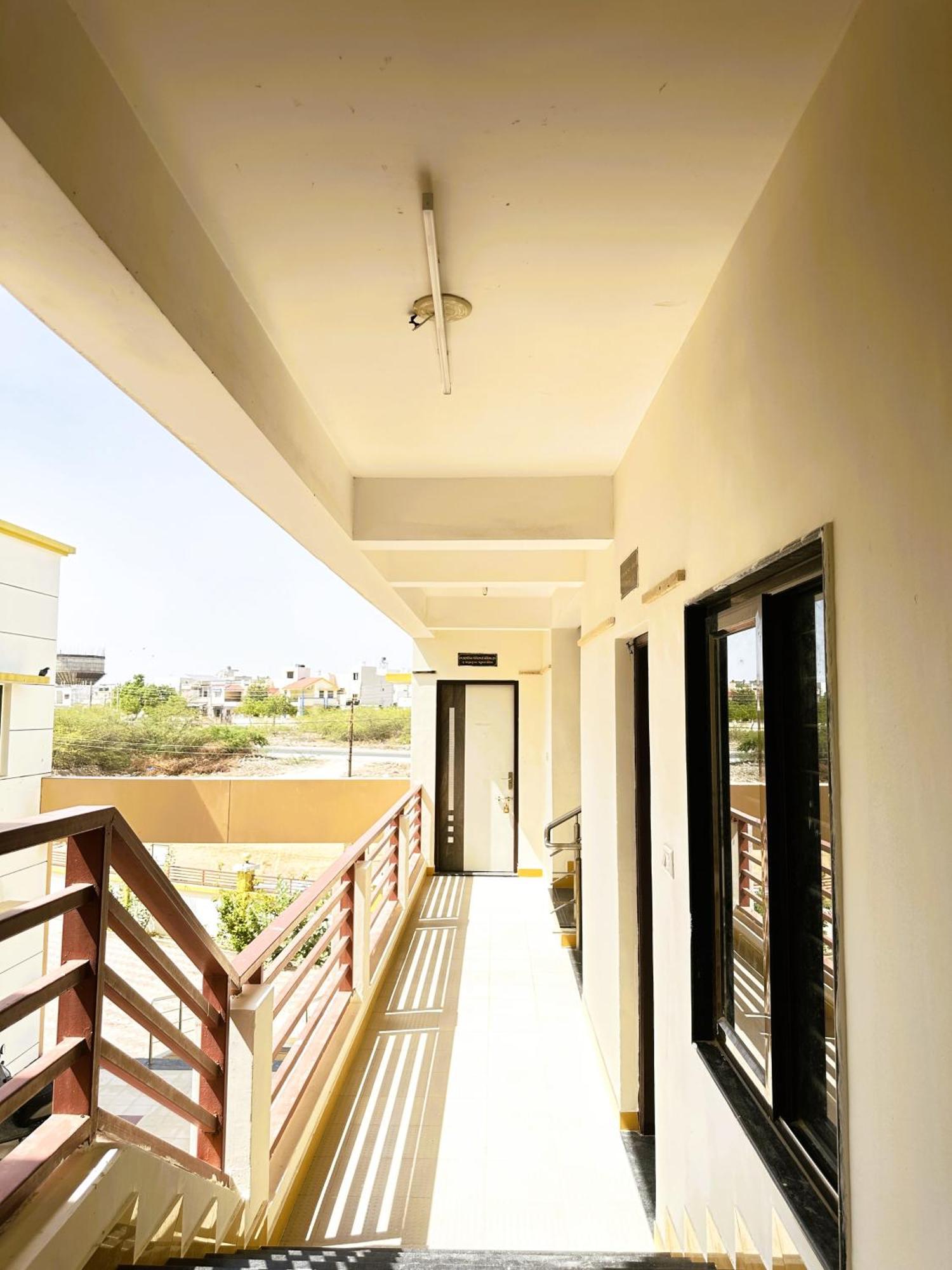 Hotel Ranjan Vadi à Bhuj Extérieur photo